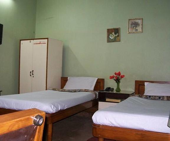 Hotel Debloke West Bengal Midnapore A/C Mini Suite